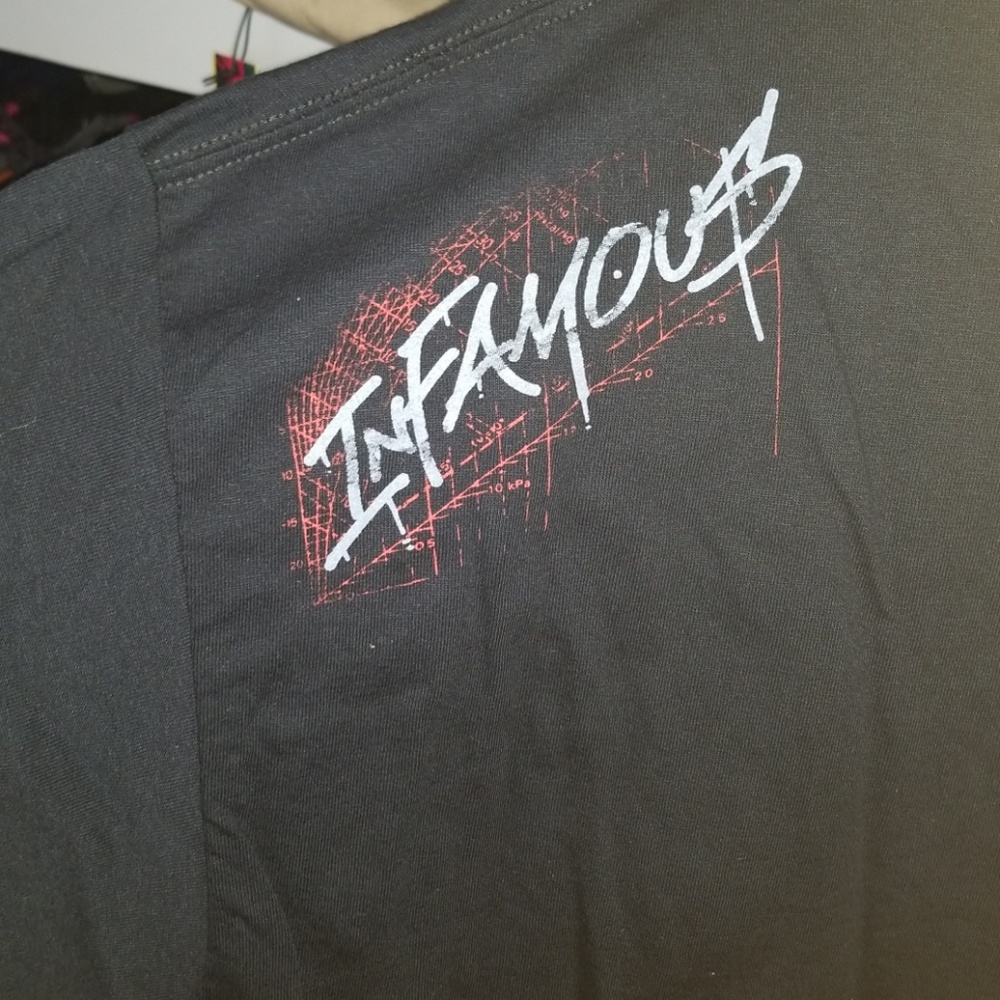 INFAMOUS Mens Tees NEW